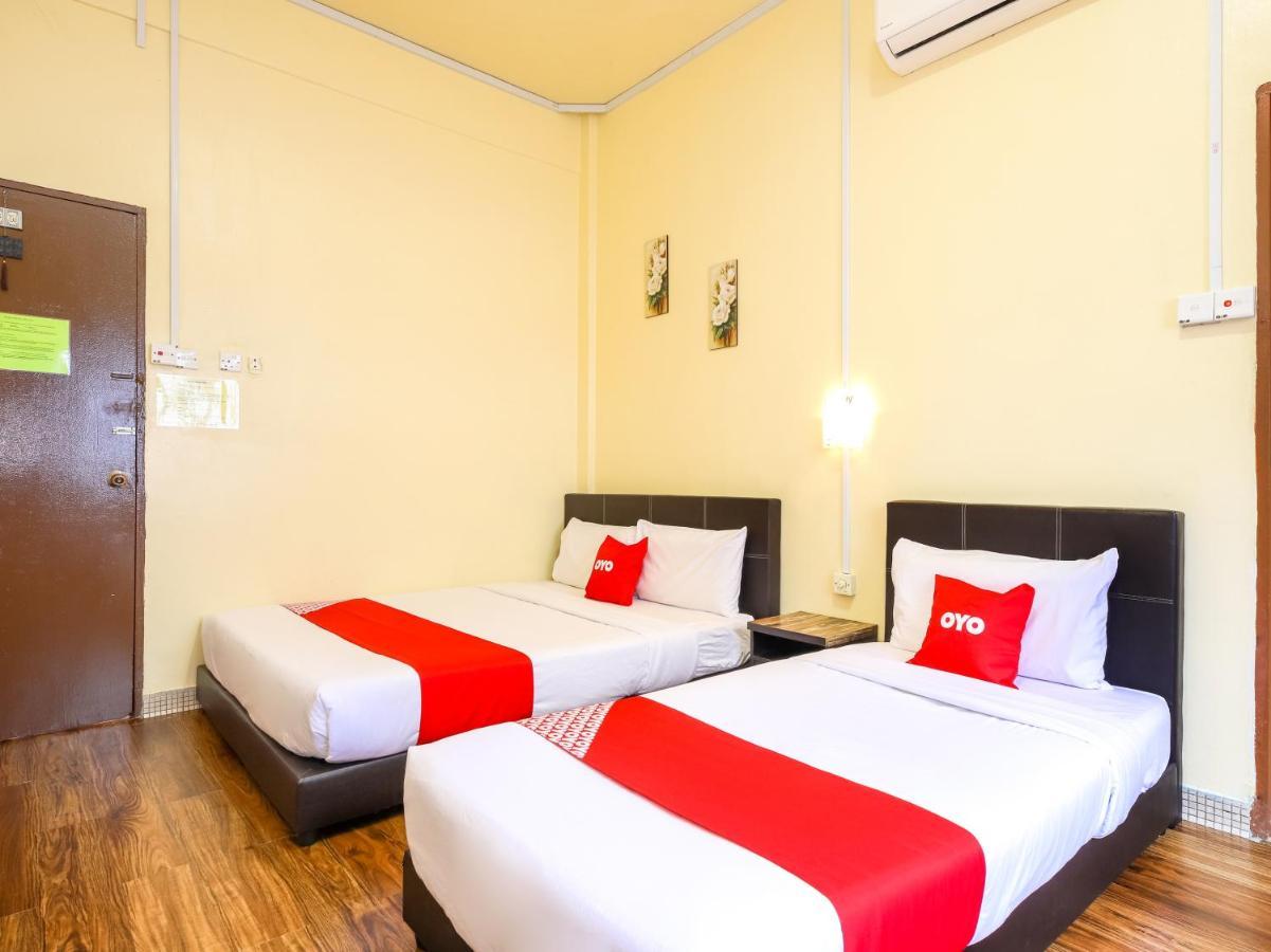 Oyo 703 Myra Hotel Mersing Exteriér fotografie